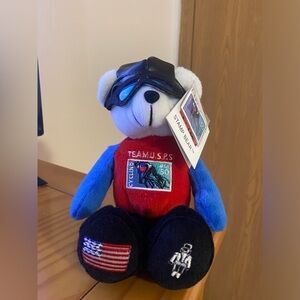 Team U.S.P.S. 2002 Stamp Cycling Bear Plush With 50 cent stamp collection